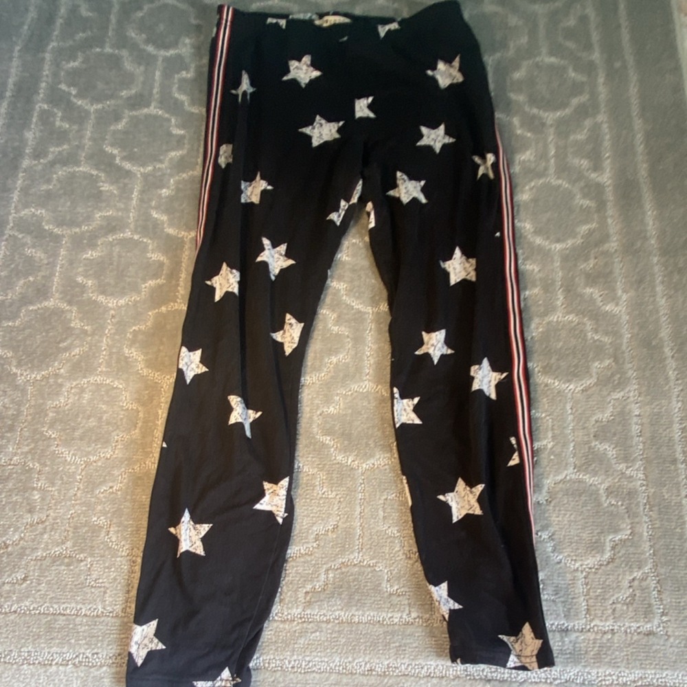 Eye Candy XL Black Star Print Ankle Leggings with Striped Side Accent Vintage‎